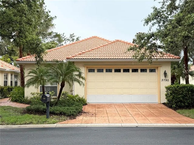 3790 Cadbury Circle 40, VENICE