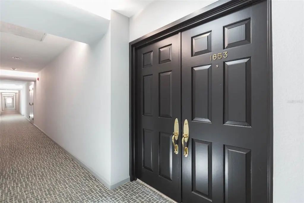 1653 W Snow Circle 1653, TAMPA