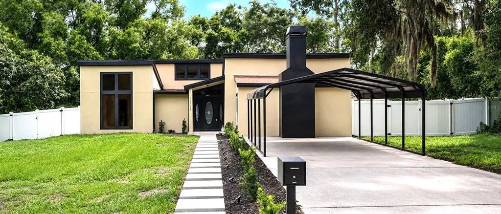 16123 E Lake Burrell Drive, LUTZ