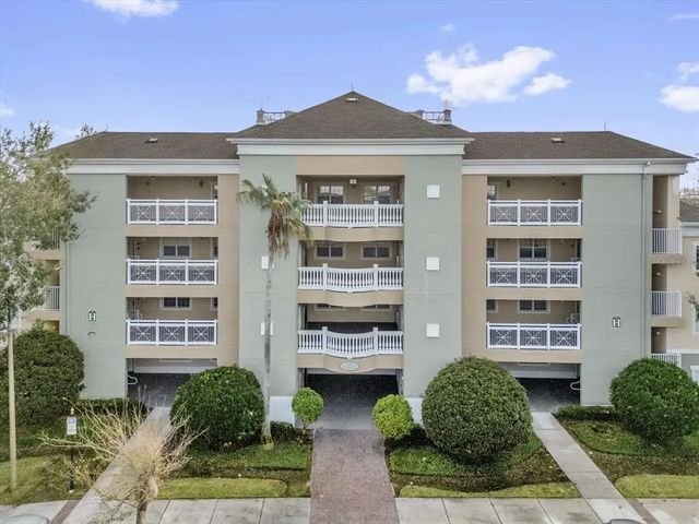 1364 Centre Court Ridge Drive 101, REUNION