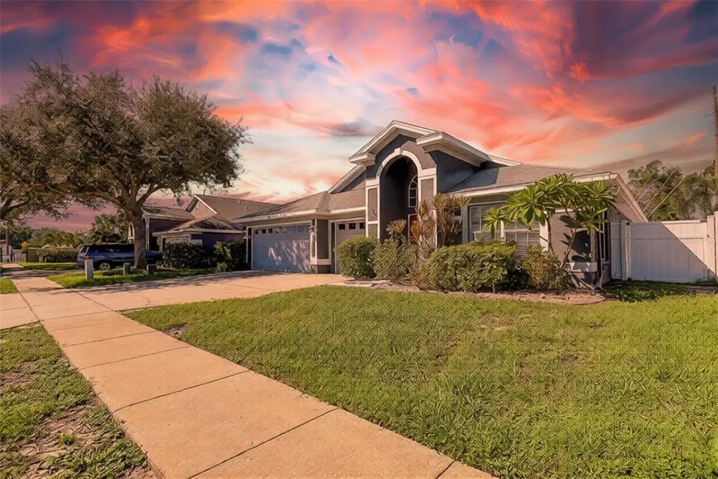 624 N Lake Boulevard, TARPON SPRINGS