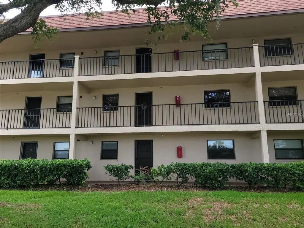 104 Capri Isles Boulevard 103, VENICE