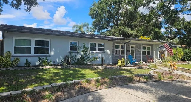 1585 78th Avenue N, ST PETERSBURG