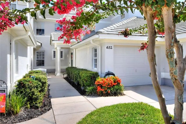 632 Grasslands Village Circle, LAKELAND