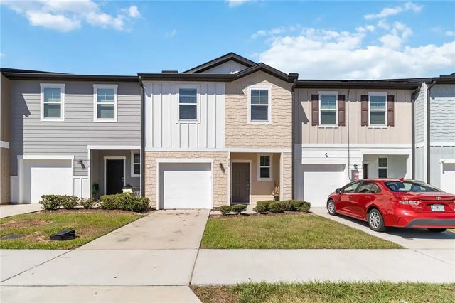 916 Grandin Street, DAVENPORT