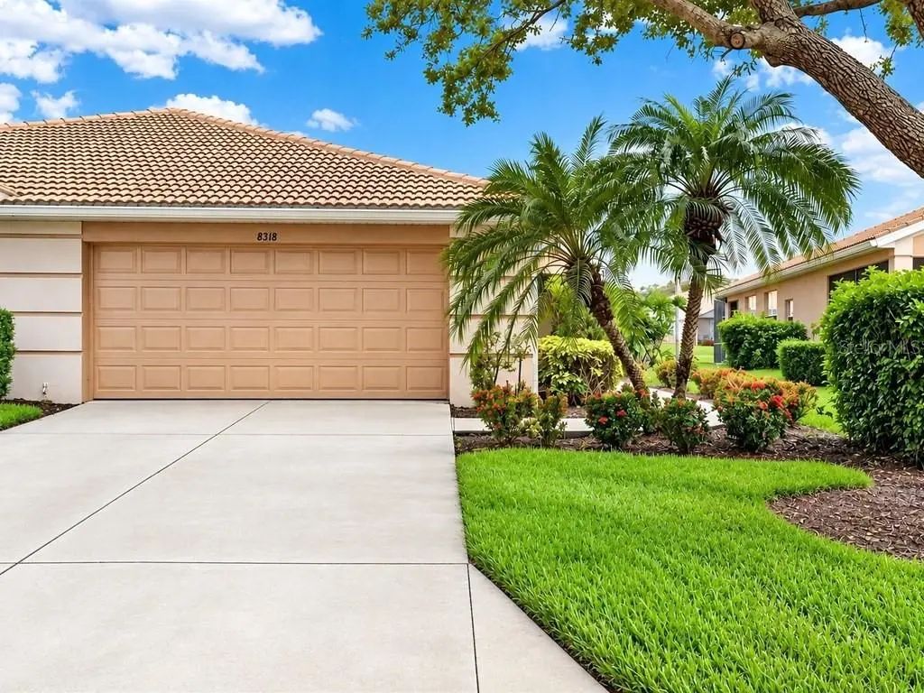 8318 Summer Greens Terrace, BRADENTON