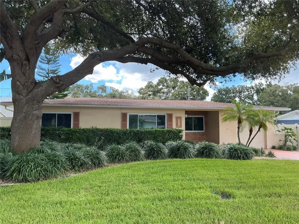 5248 15th Avenue N, ST. PETERSBURG