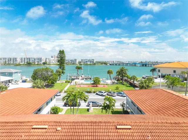 7740 Boca Ciega Drive 209, ST PETE BEACH