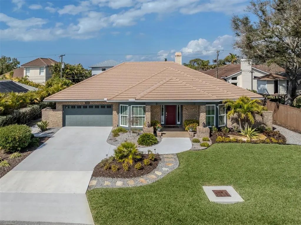 444 Baynard Drive, VENICE