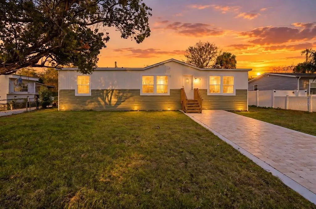1913 Woodcrest Drive, ORMOND BEACH