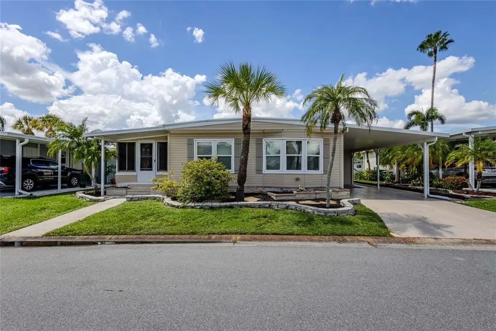2100 Kings Highway 305, PORT CHARLOTTE