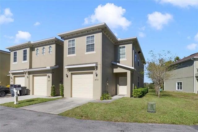 470 Lake Shore Parkway, DAVENPORT