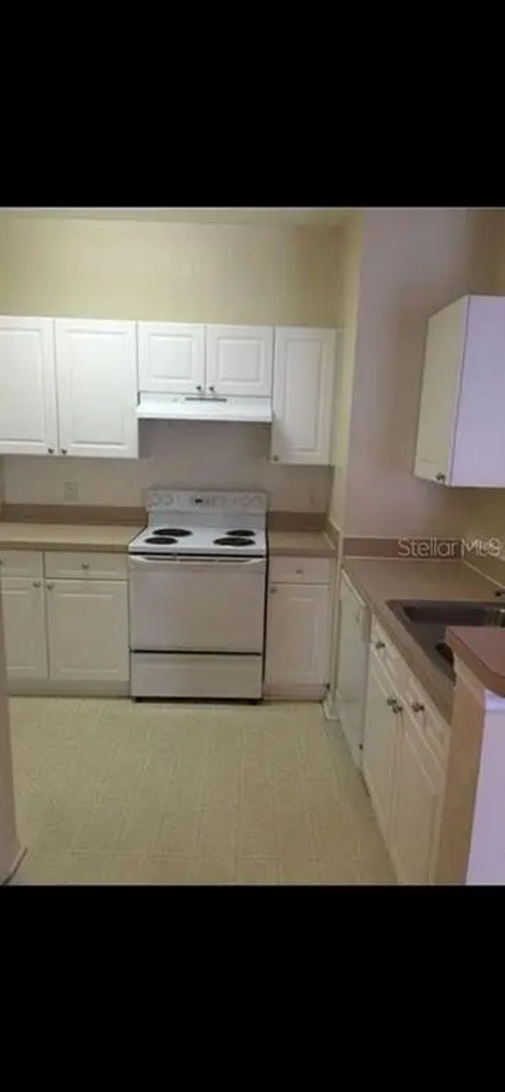 18001 Richmond Place Drive 220, TAMPA