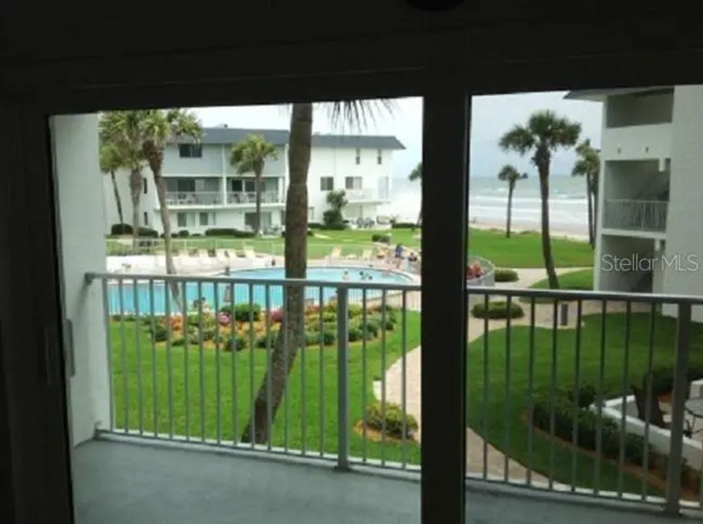 815 Ocean Shore Boulevard 4a, ORMOND BEACH