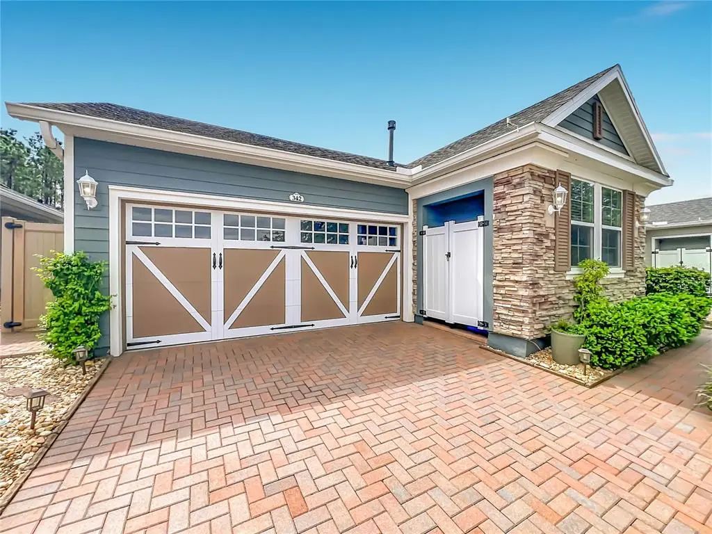 342 Alcove Drive, GROVELAND