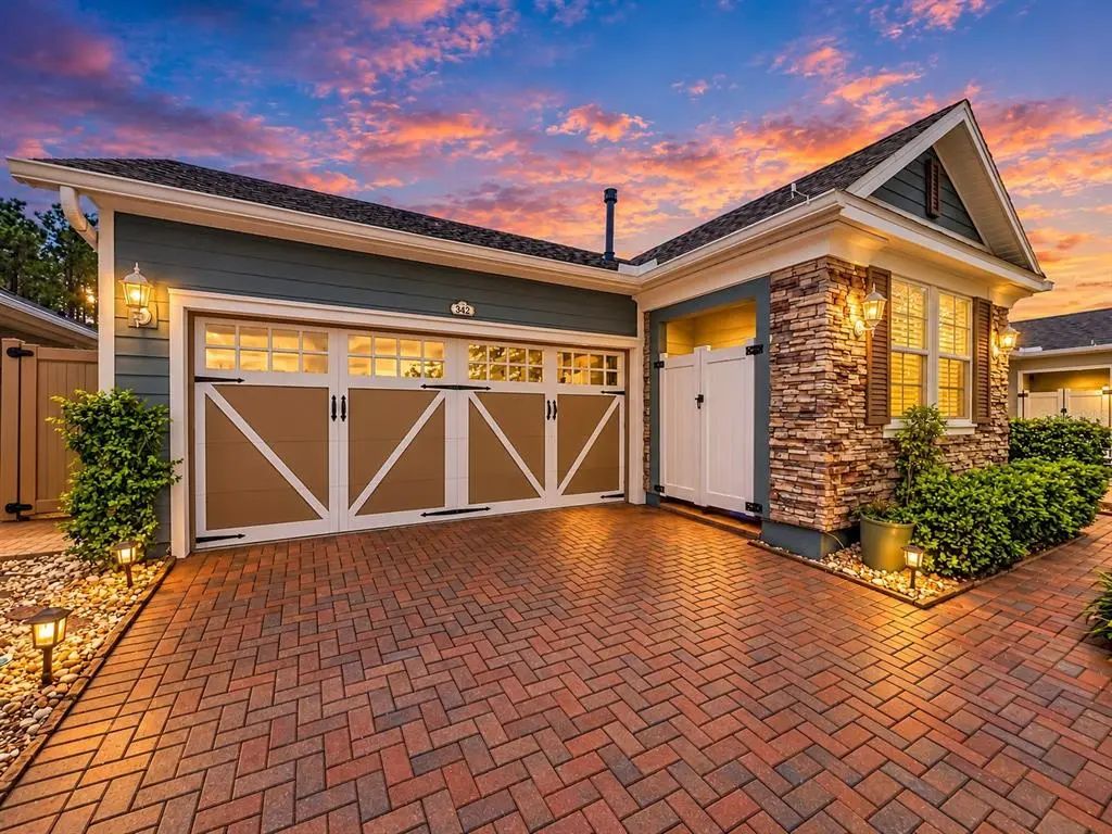 342 Alcove Drive, GROVELAND