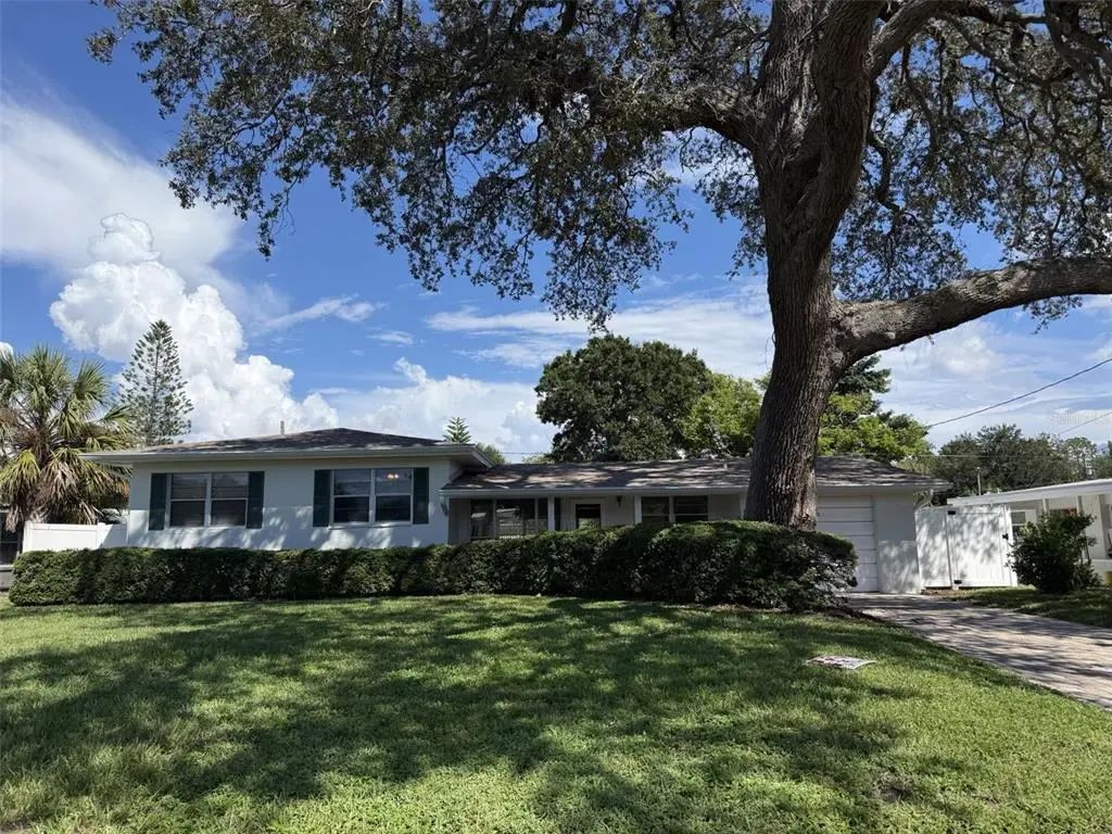 331 Shirley Avenue, BELLEAIR