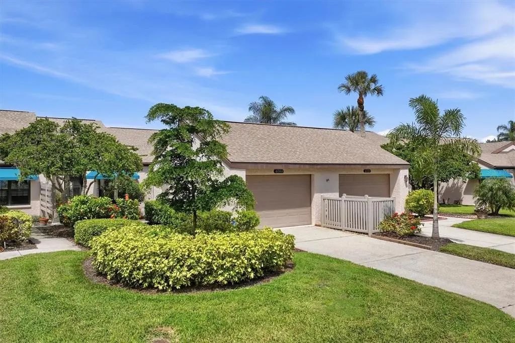 6089 Clubside Drive 7686, SARASOTA
