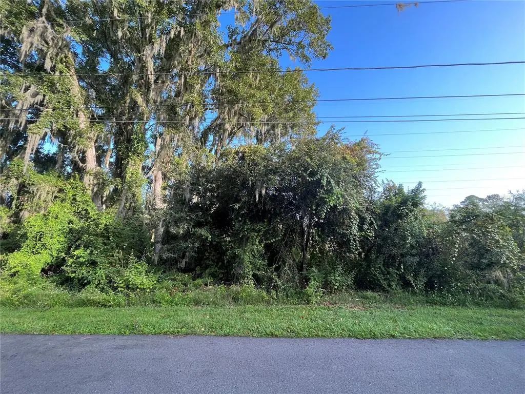 266 Toms Road, DEBARY