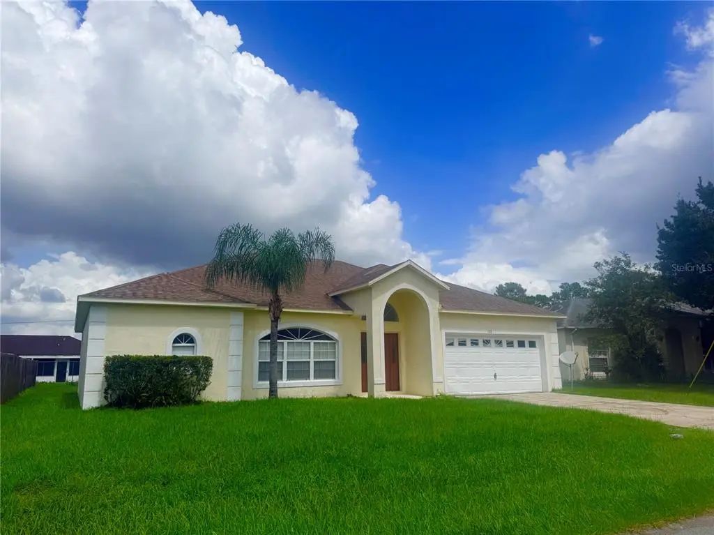 327 Alegriano Court, KISSIMMEE