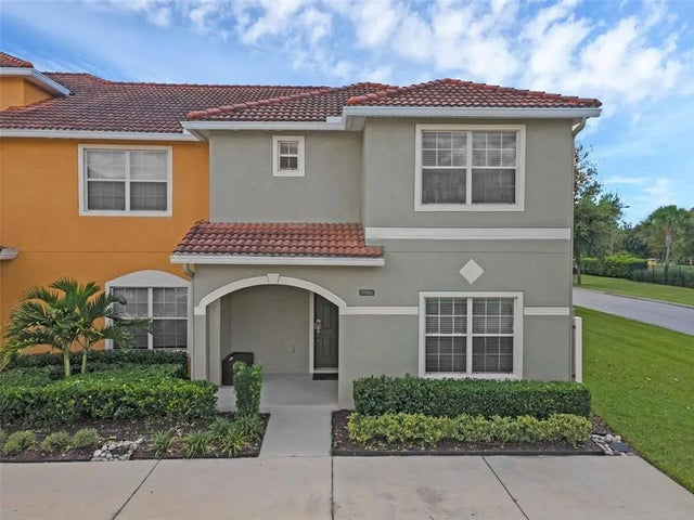 8980 Majesty Palm Road, KISSIMMEE