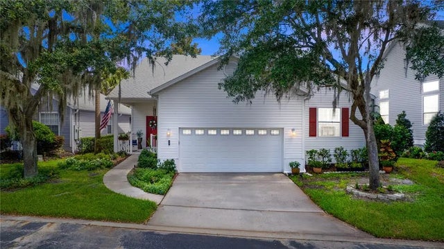 232 River Village Drive, DEBARY