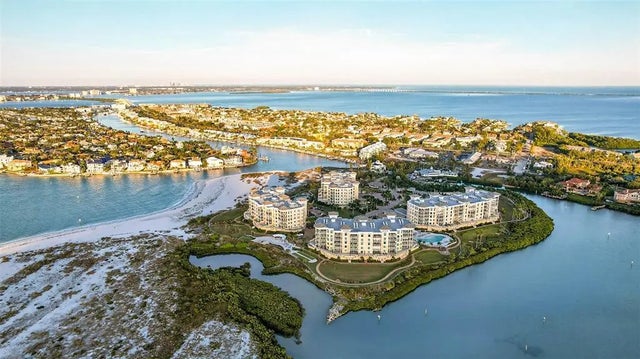 800 Collany Road 304, ST PETERSBURG