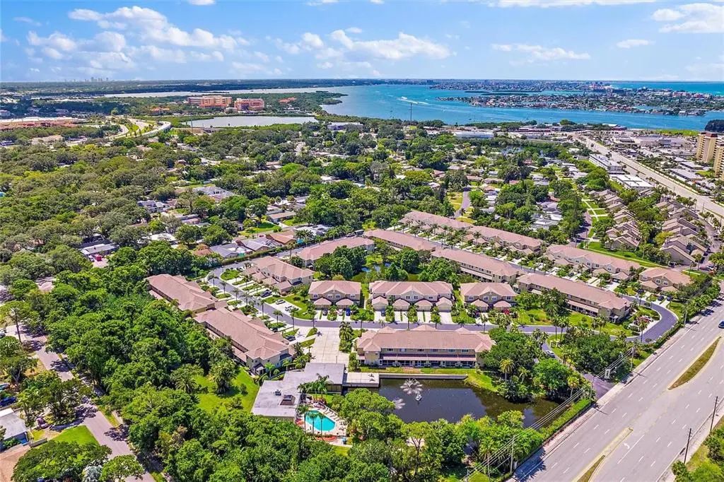 11158 Kapok Grand Circle, MADEIRA BEACH