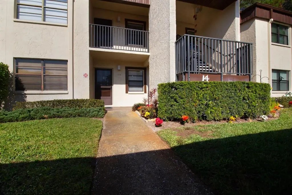 2400 Winding Creek Boulevard 14-105, CLEARWATER