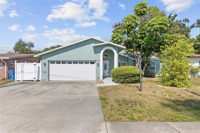 6527 40th Avenue N, ST PETERSBURG