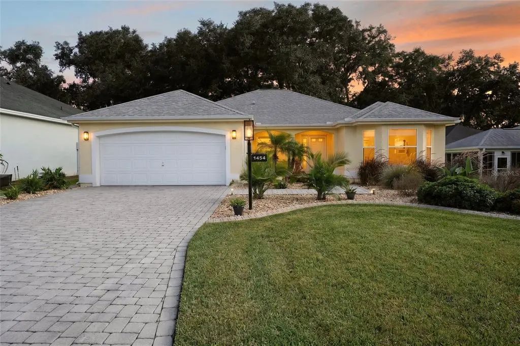 1454 San Clemente Court, THE VILLAGES