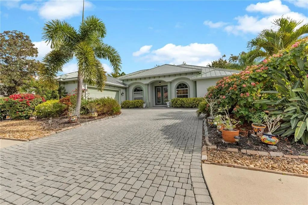 5311 Nathaniel Place, SARASOTA