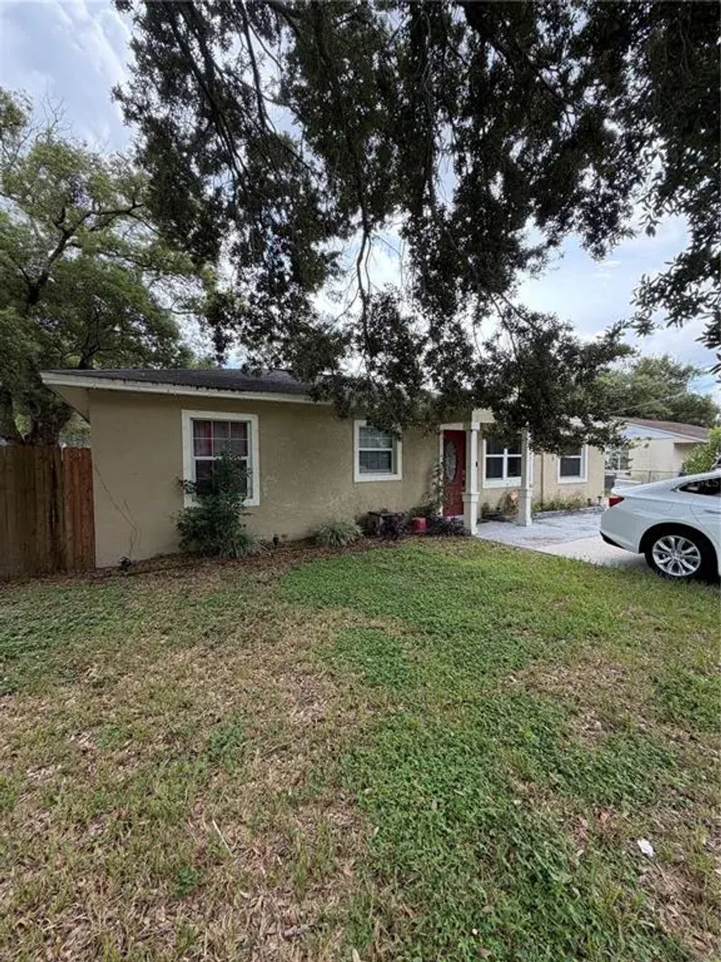10325 N Armenia Avenue, TAMPA