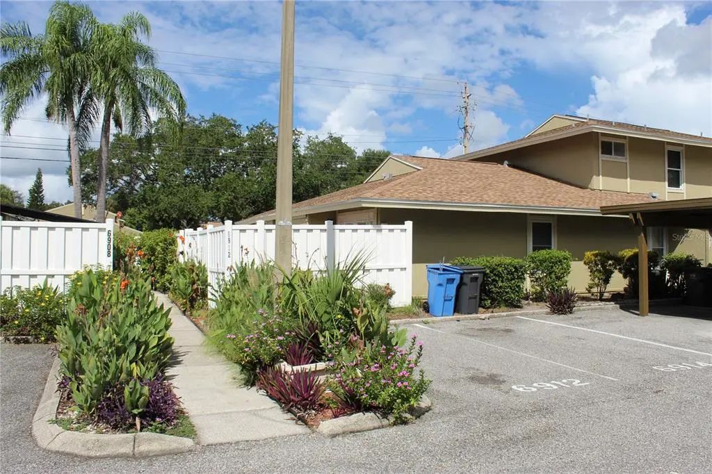 6912 El Centro Court 1, TAMPA