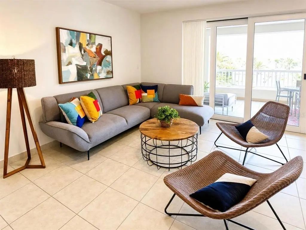 100 Ocean Drive 131, HUMACAO