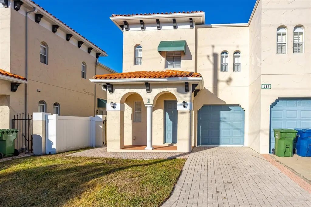111 S Melville Avenue, TAMPA