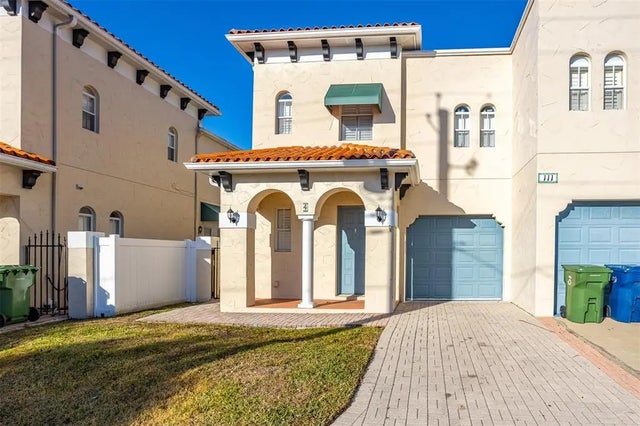 111 S Melville Avenue, TAMPA