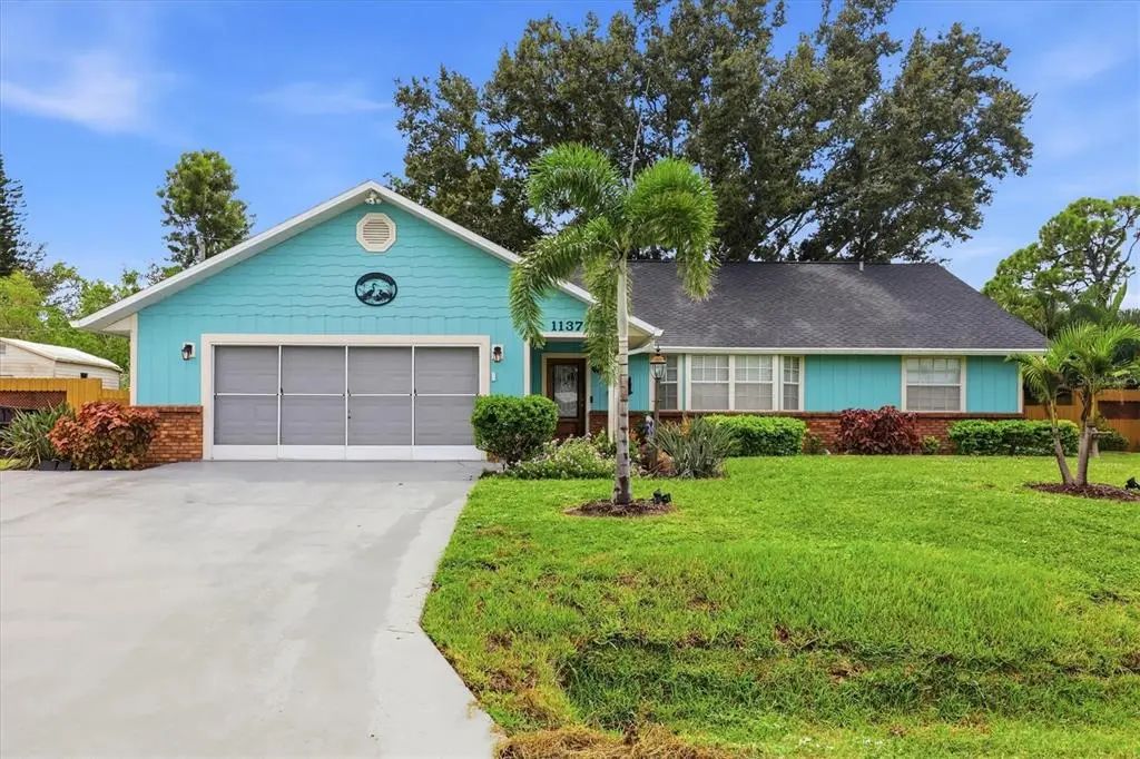 1137 Ponderosa Road, VENICE