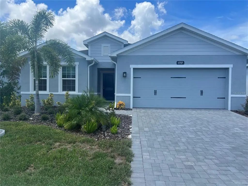 1717 W Palms Drive, PORT CHARLOTTE