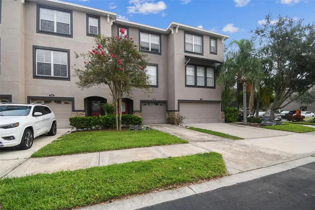 2503 Middleton Grove Drive, BRANDON