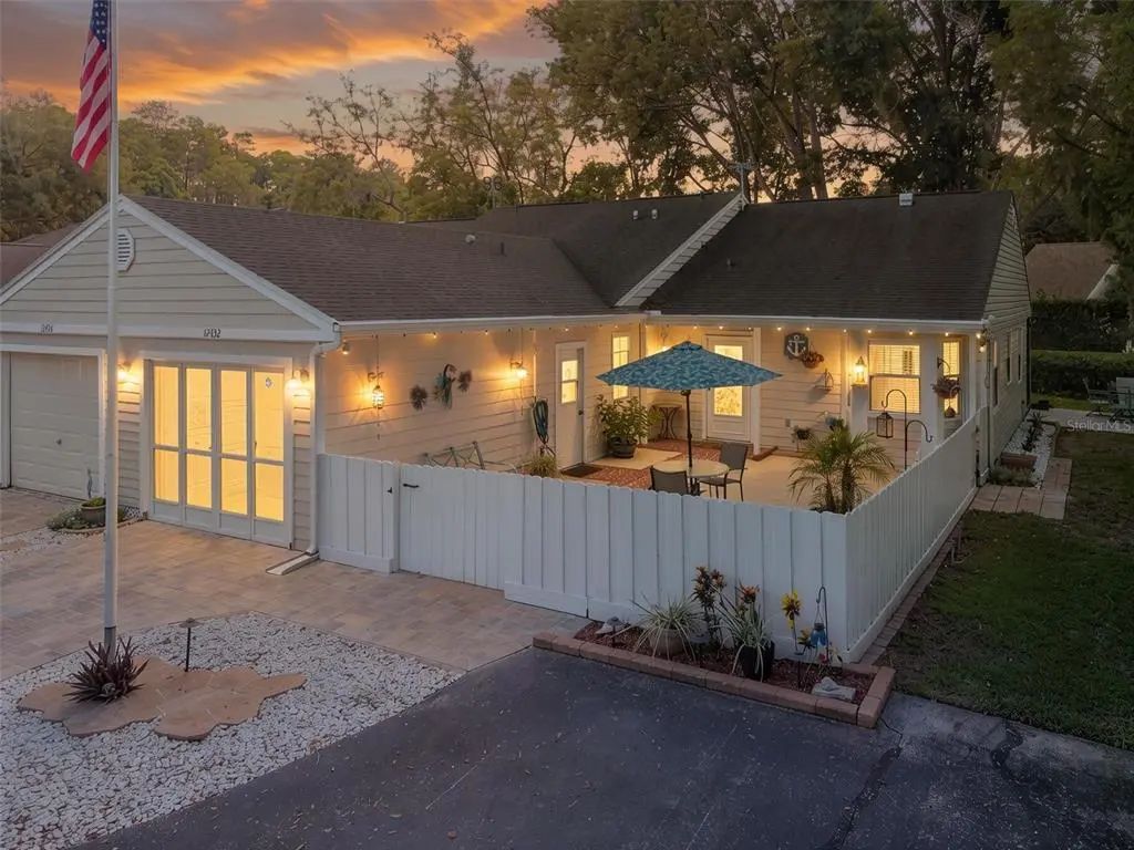 12432 Knollbrook Lane, HUDSON