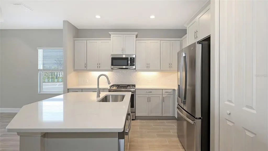 Gulf Shores Realty: 17 ad64f111cc74a1295a20d4122a3e0a50 l