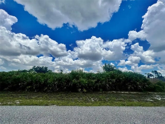 12146 Richards Avenue, PORT CHARLOTTE