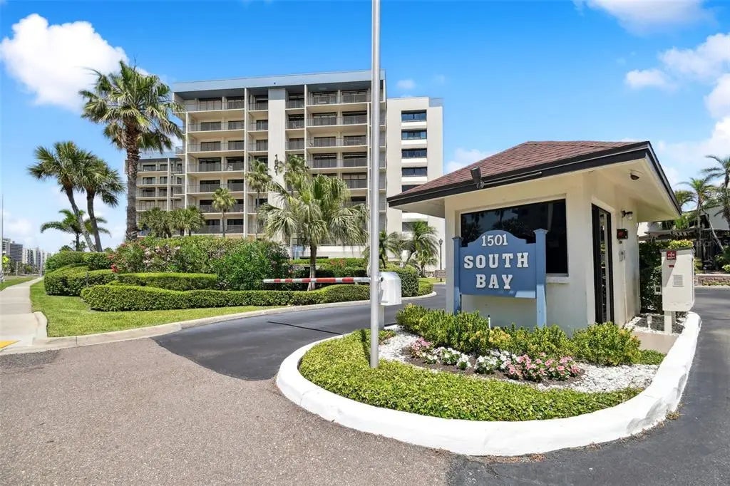 1501 Gulf Boulevard 408, CLEARWATER BEACH