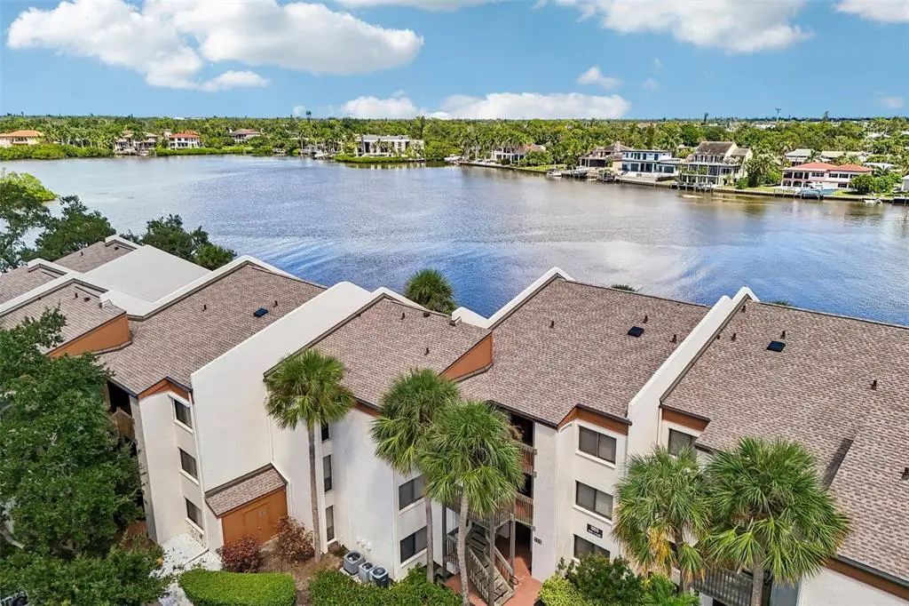 1900 Cove Ii Place 122, SARASOTA