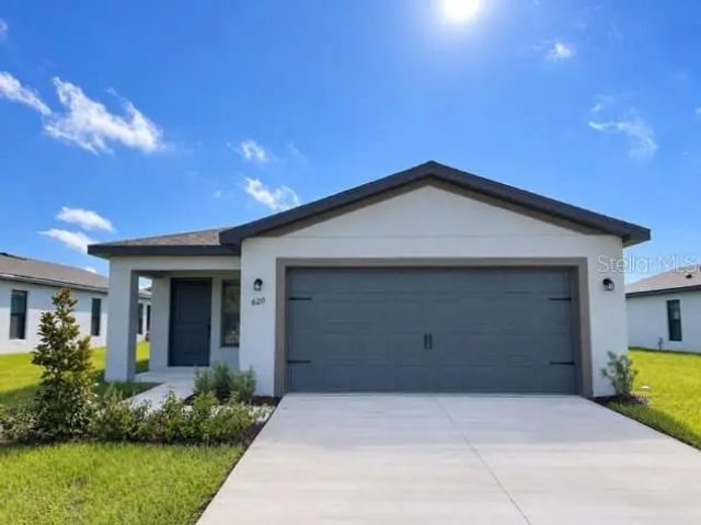 620 Blackthorn Drive, LAKELAND