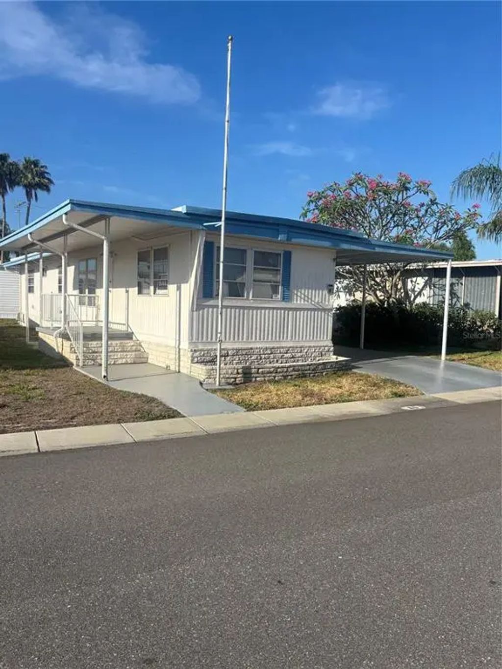 7901 40th Avenue N 60, ST PETERSBURG