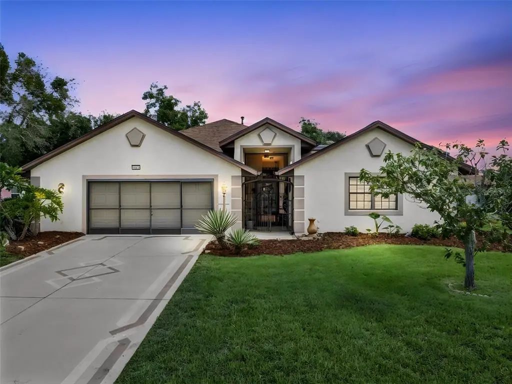 21815 Tartan Street, LEESBURG