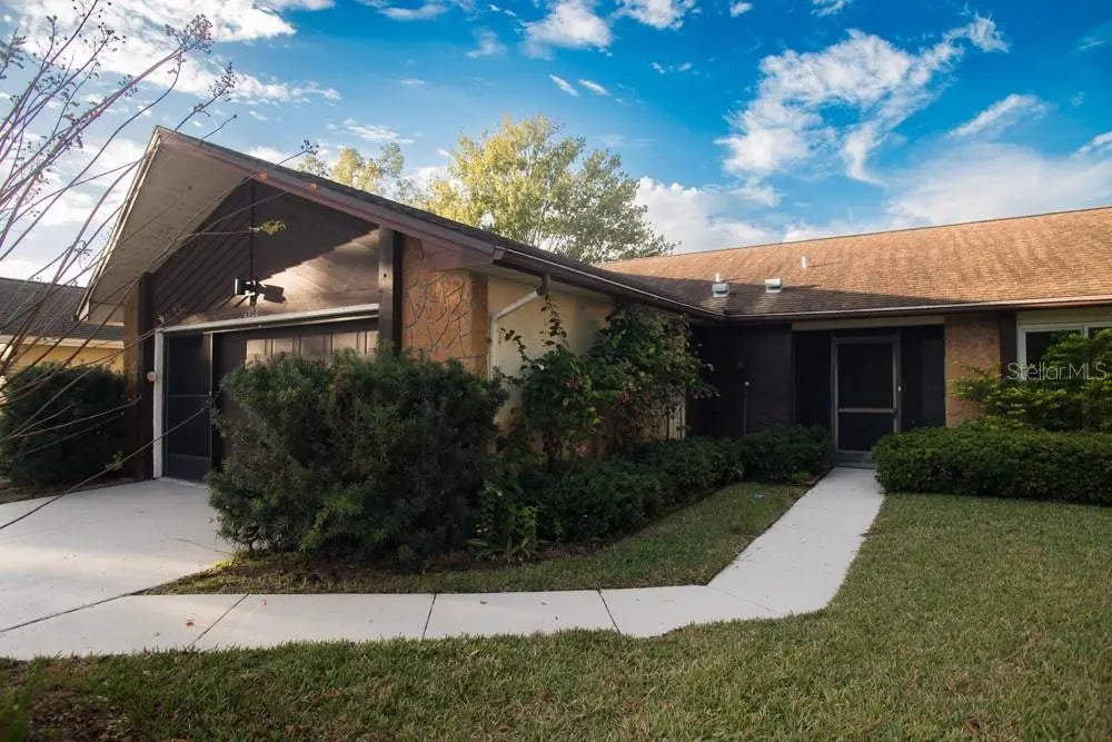 1350 Glengarry Drive, PALM HARBOR