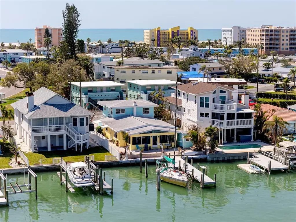 11215 3rd Street E, TREASURE ISLAND